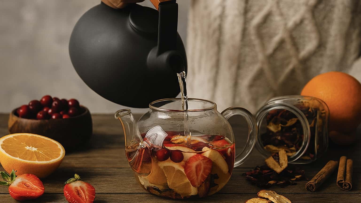 دمنوش میوه ای خانگی