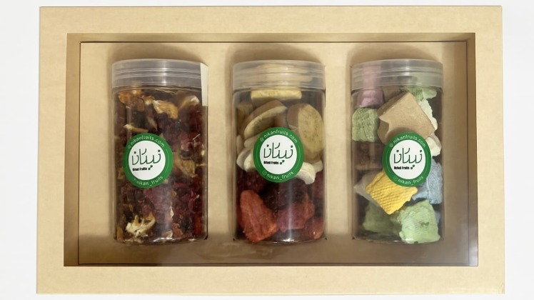 پک یلدایی ۱۴۰۴ نیکان فروتس | جعبه میوه و آجیل شب یلدا لاکچری + ارسال فوری تهران و کرج